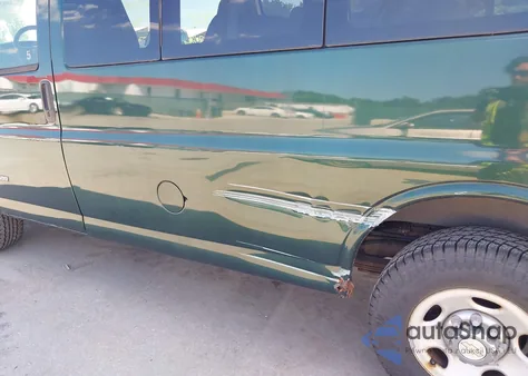 2006 Chevrolet Express Ls z USA, uszkodzony, nr VIN 1GAHG35U561190403